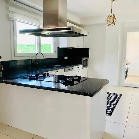 Bitez Located Duplex House With Private Pool, Cinema, Office With Pc, Gym, Private Garage Bodrum
