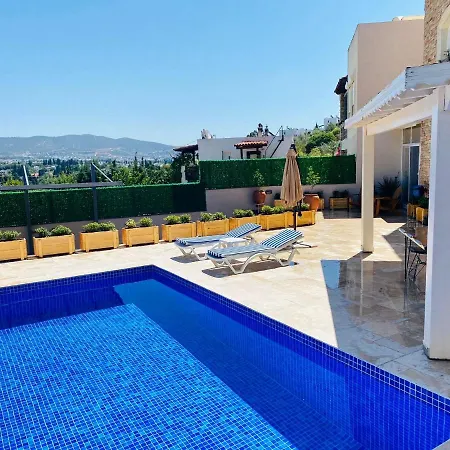 Bitez Located Duplex House With Private Pool, Cinema, Office With Pc, Gym, Private Garage * Бодрум